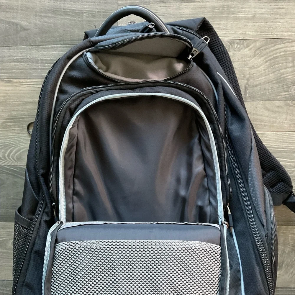 Samsonite Tectonic Rolling Backpack Carrying Laptop Bag Wheeled Black 21x14x11